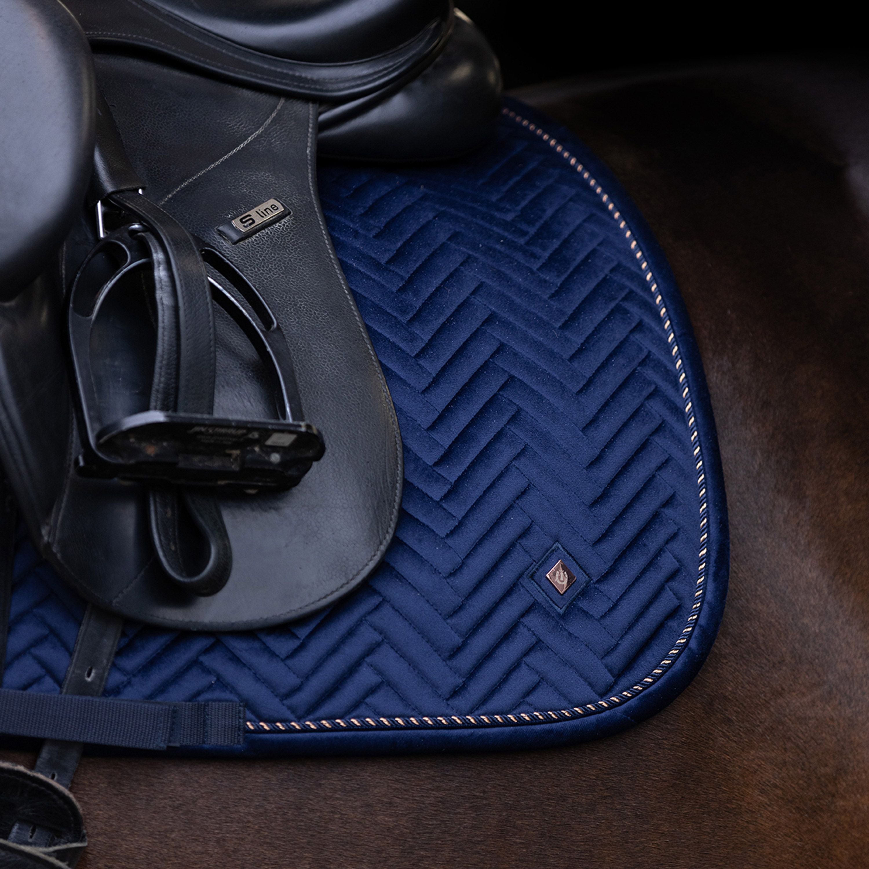Navy Imperial Riding Spring Underlag Shadow Full - Imperial Riding Sadelunderlag  - 8714184947526